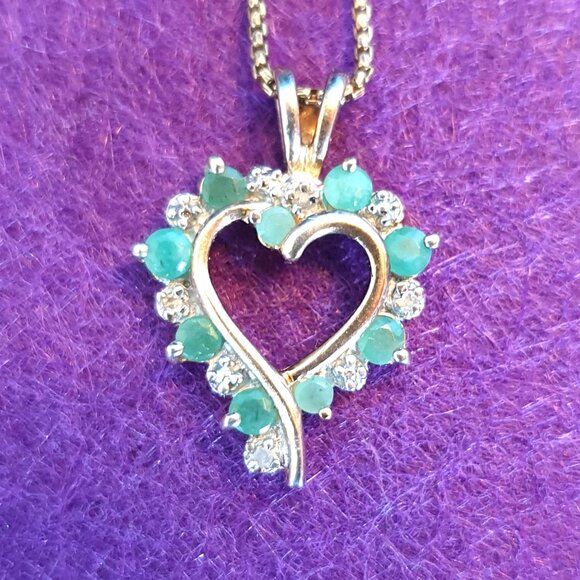 Vintage Natural Emerald & Diamond 10k Gold Plated 925 Silver Heart Necklace - Picture 8 of 14